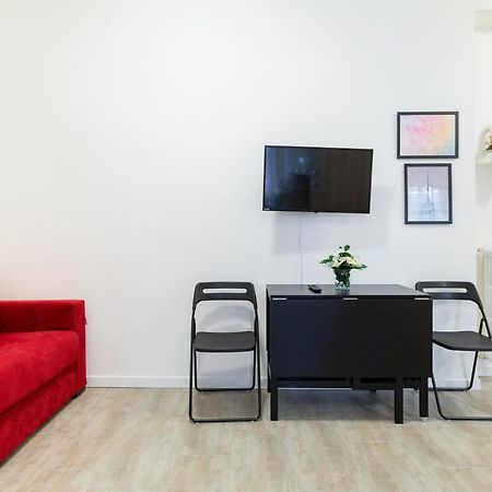 Renovated Flat Subway Yellow Line ميلان المظهر الخارجي الصورة