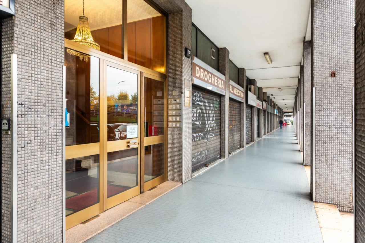 Renovated Flat Subway Yellow Line ميلان المظهر الخارجي الصورة