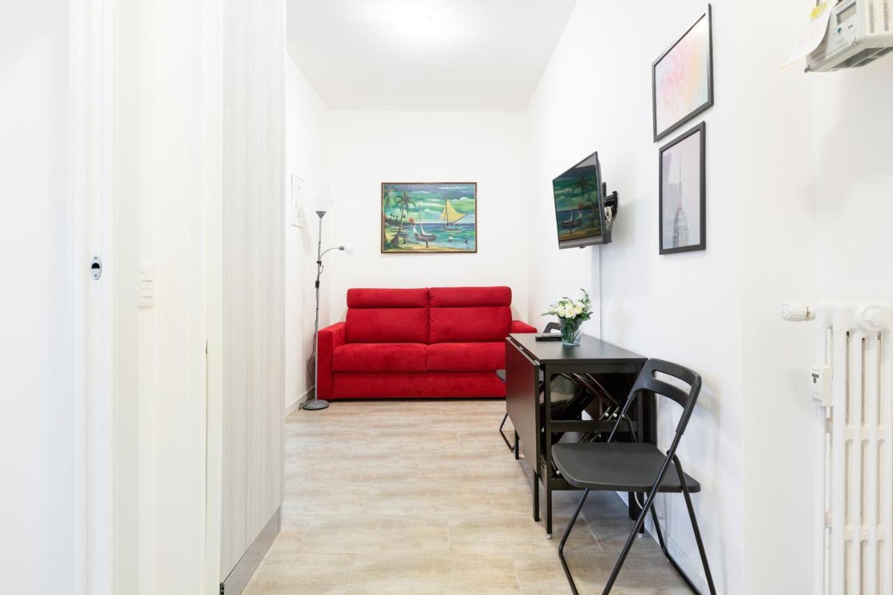 Renovated Flat Subway Yellow Line ميلان المظهر الخارجي الصورة