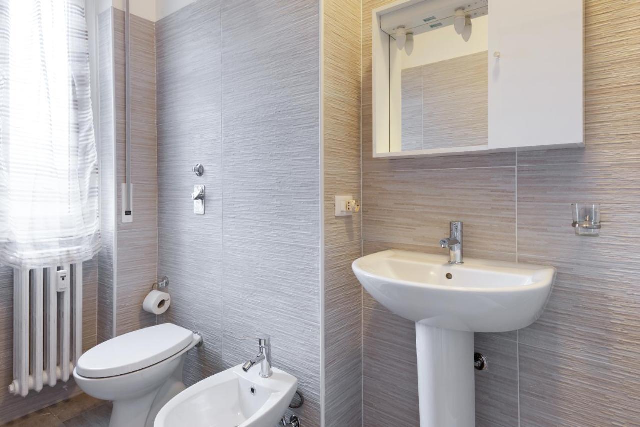 Renovated Flat Subway Yellow Line ميلان المظهر الخارجي الصورة
